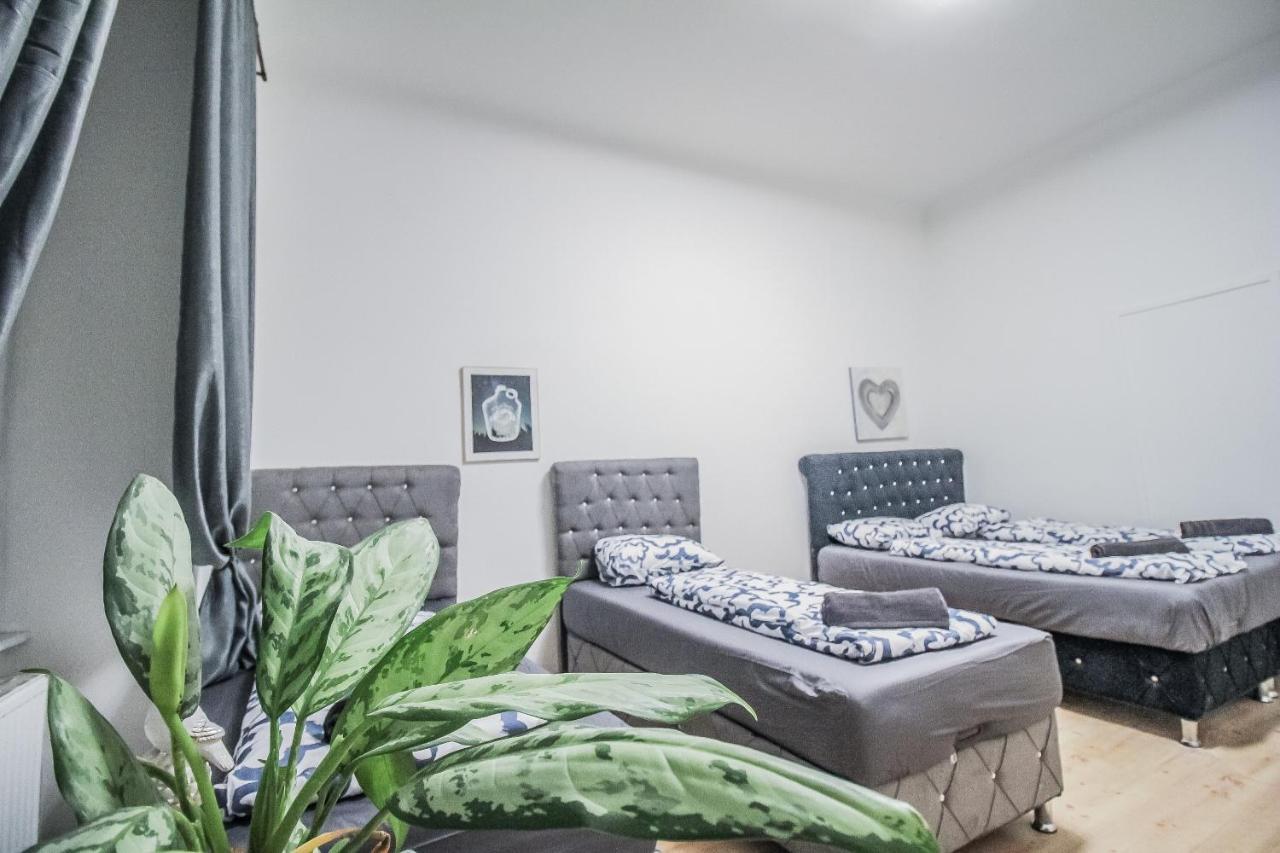 וינה Comfort Quad Room Hn מראה חיצוני תמונה