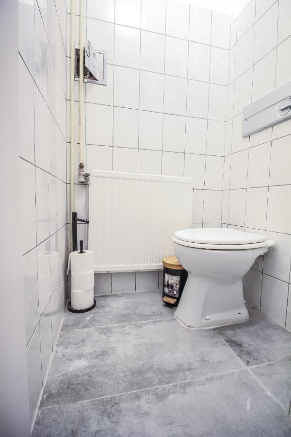 וינה Comfort Quad Room Hn מראה חיצוני תמונה