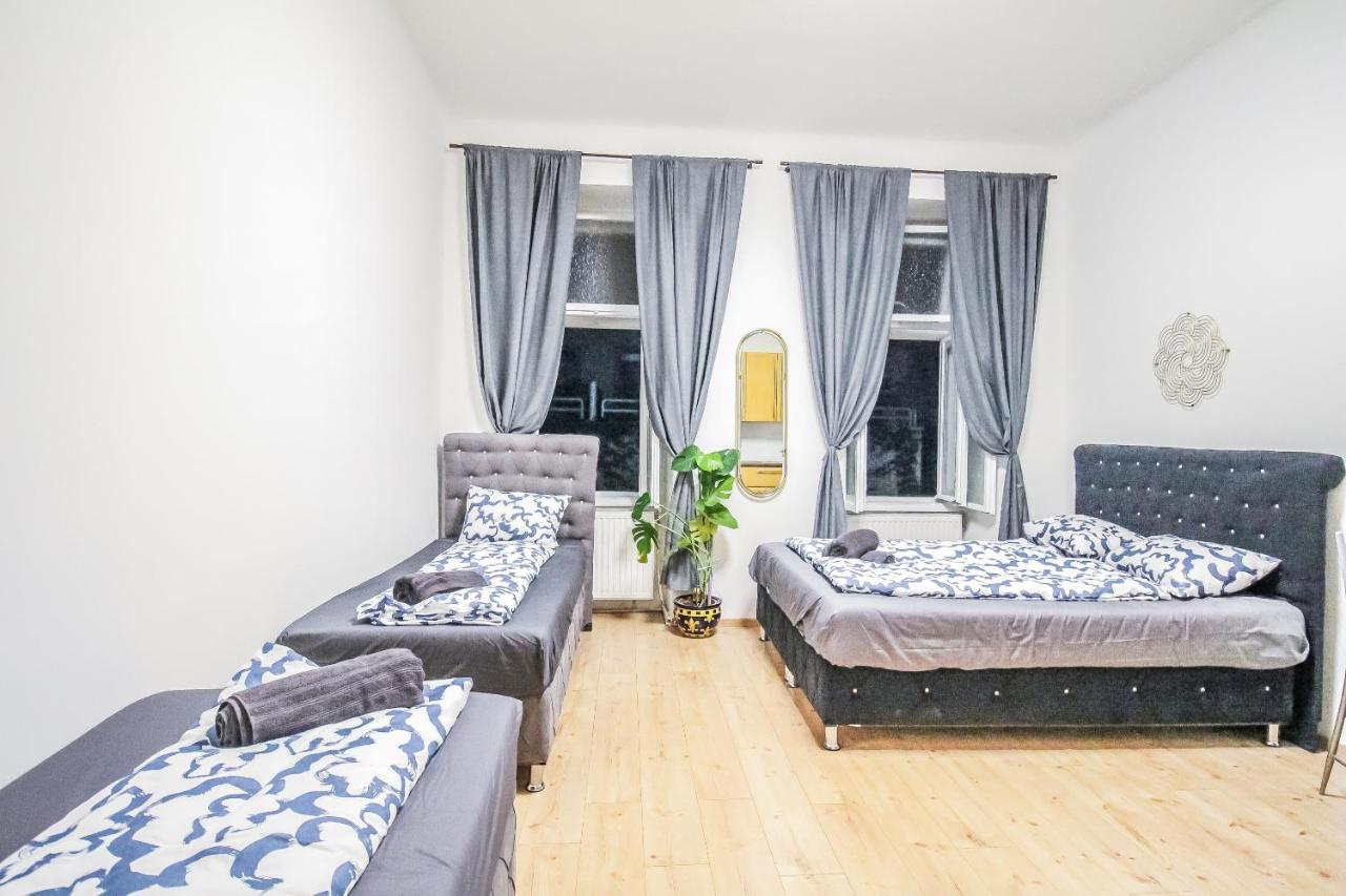 וינה Comfort Quad Room Hn מראה חיצוני תמונה