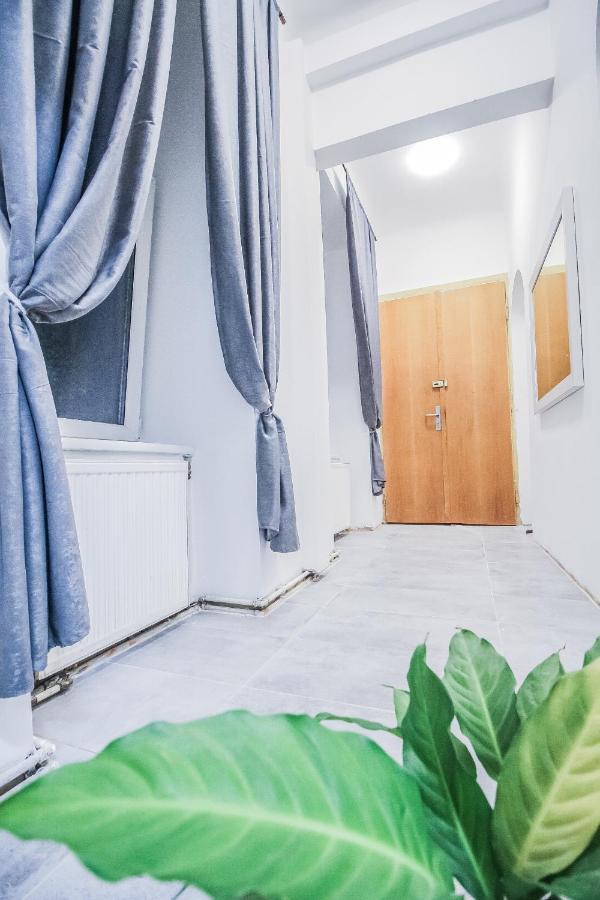 וינה Comfort Quad Room Hn מראה חיצוני תמונה